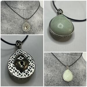 Fossil boho pendant necklace costume signed jewelry REVERSIBLE green teardrop